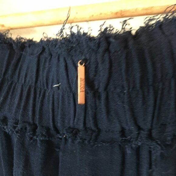 Misa Los Angeles Embroidered Dress Size S Navy Blue Rayon White Embroidery - Picture 11 of 15